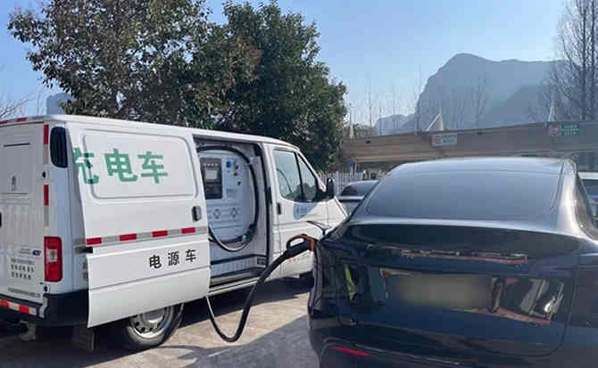 内黄汽车搭电
